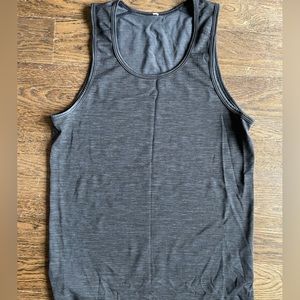 Mens Lululemon Black Athletic Tank Top!  Size Small
